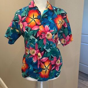 Hullo Hattie The Hawaiian Original Button Up Shirt